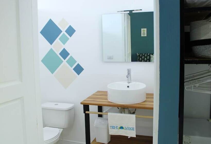 ベッドアンドブレックファースト Tee K Lodge