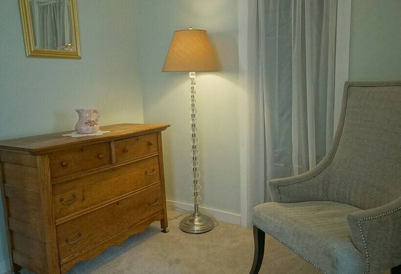 住宿加早餐  Tuckernuck Inn