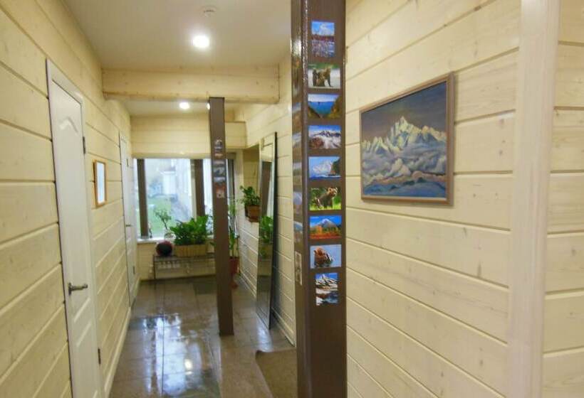 Bed & Breakfast Kamchatka Wild Tours