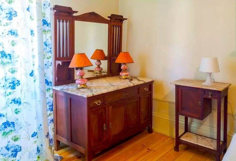 Confortable Countryside House