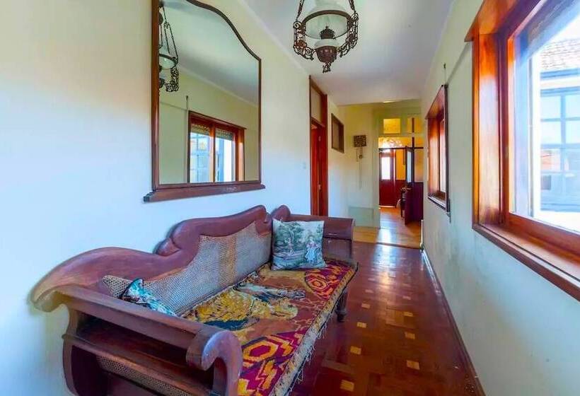 Confortable Countryside House