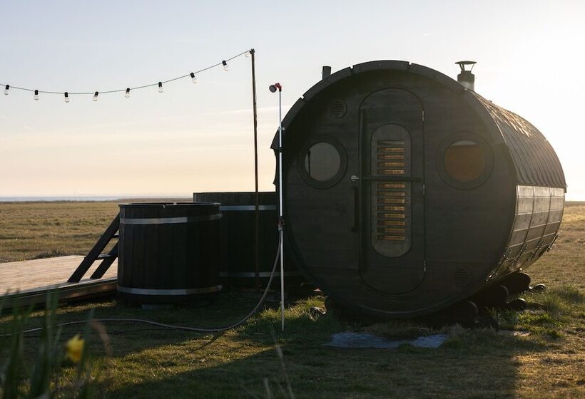 Drivethru Bed & Breakfast Hvide Sande