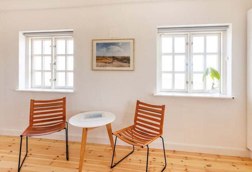 Drivethru Bed & Breakfast Hvide Sande