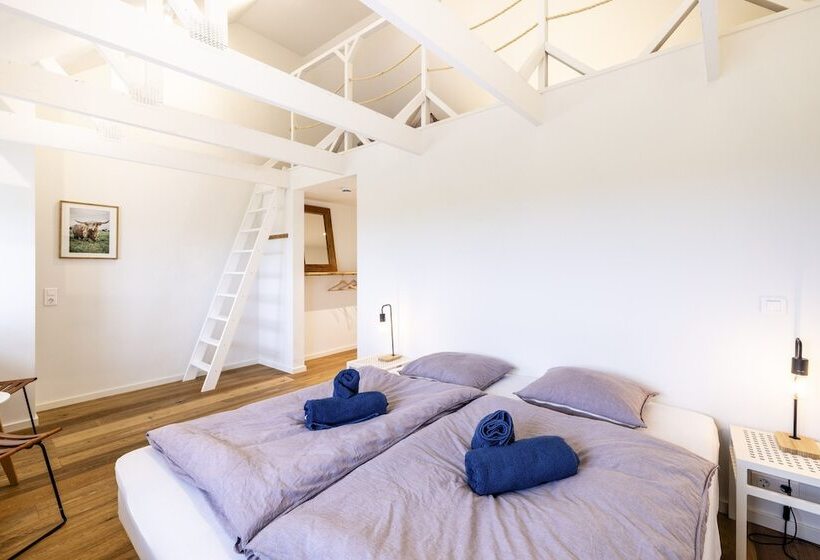 Drivethru Bed & Breakfast Hvide Sande