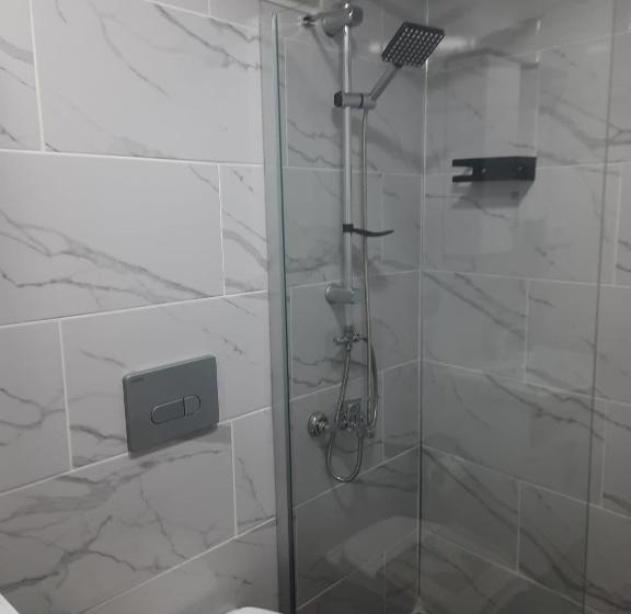 Ephesian Hotel & Guesthouse