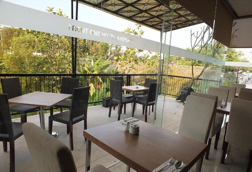 Front One Hotel Airport Solo