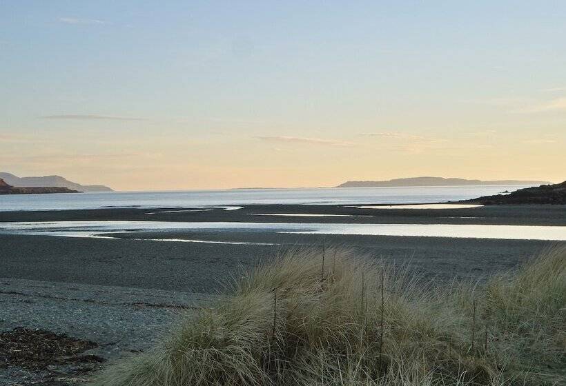 Glenbrittle Youth Hostel