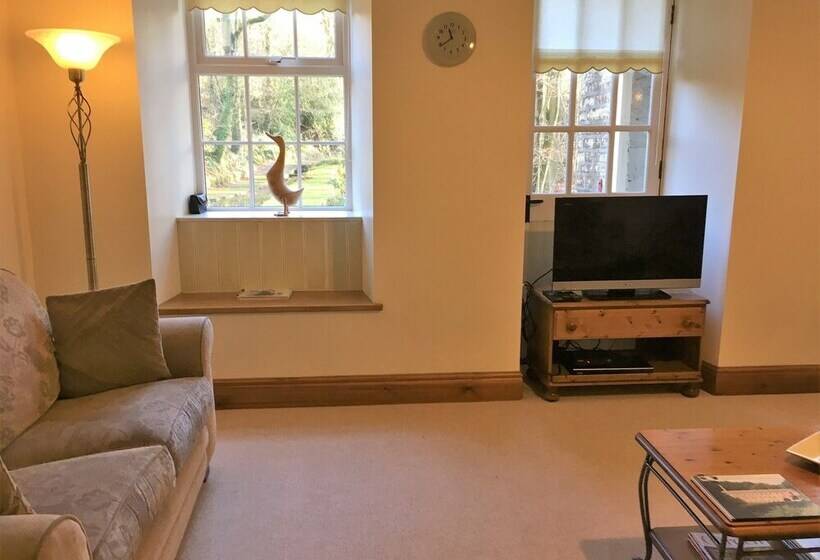 Hewenden Mill Holiday Homes