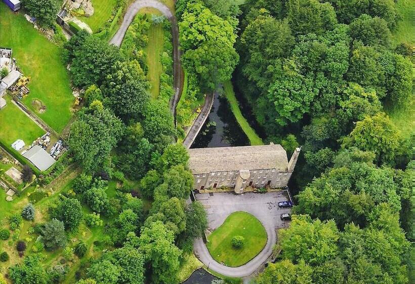 Hewenden Mill Holiday Homes