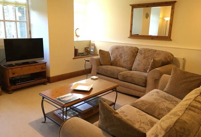 Hewenden Mill Holiday Homes