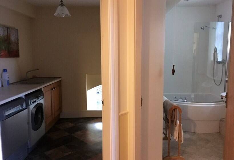 Hewenden Mill Holiday Homes