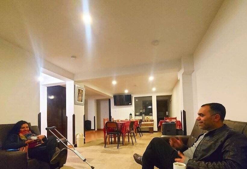 فندق فئة نجمة واحدة Apu Wasi