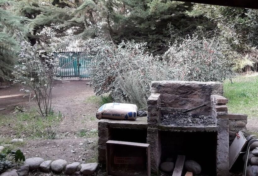 Hostal Cruceral Pirque