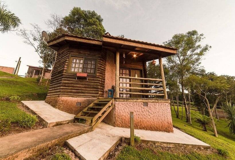 فندق فئة نجمة واحدة Pousada Salto Sete