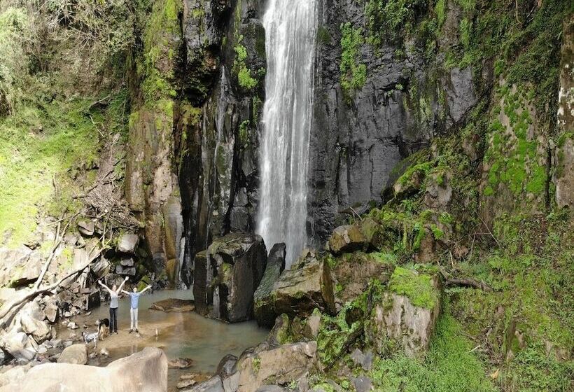 فندق فئة نجمة واحدة Pousada Salto Sete