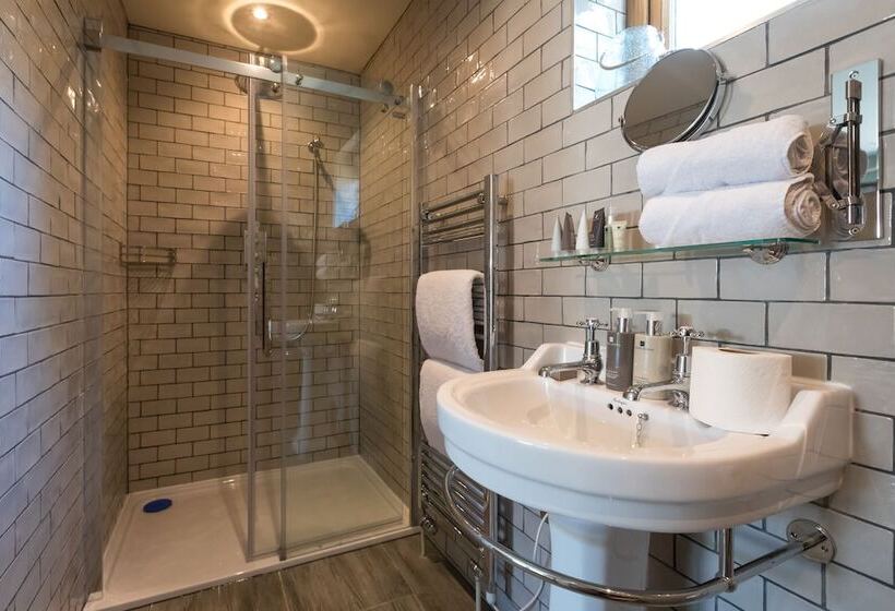 פונדק The Lion Wendlebury