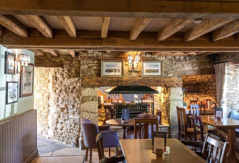 פונדק The Lion Wendlebury