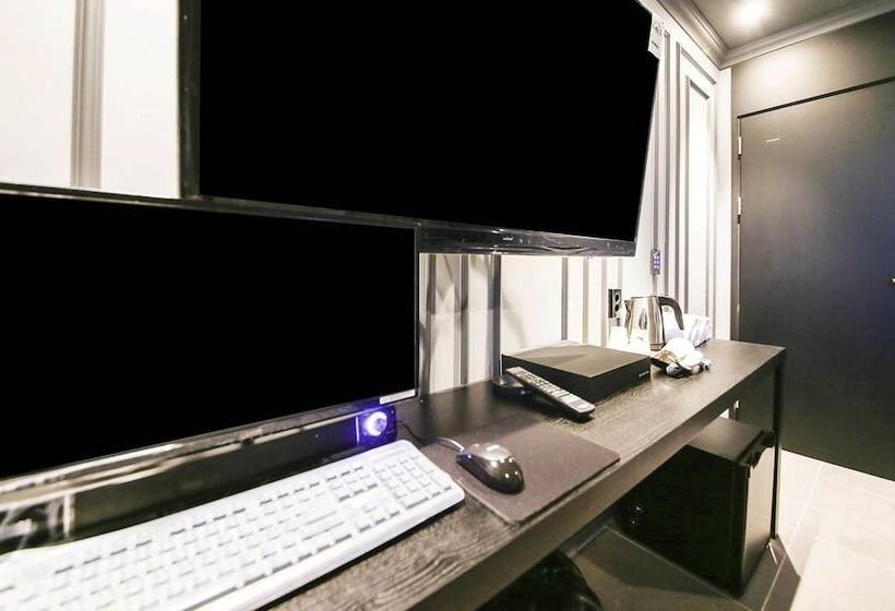 בית מלון כפרי A Vant