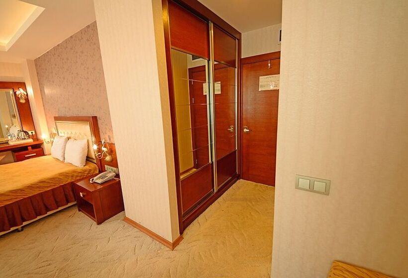 בית מלון כפרי Abaylar