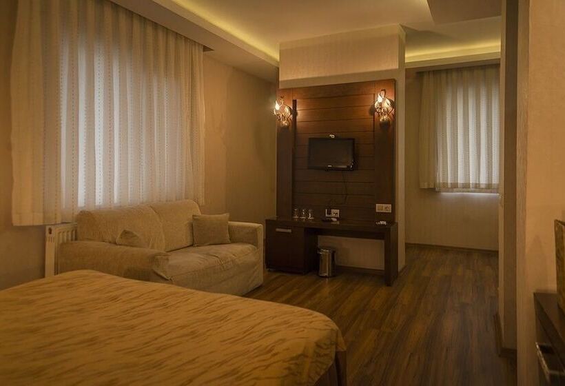 בית מלון כפרי Abaylar