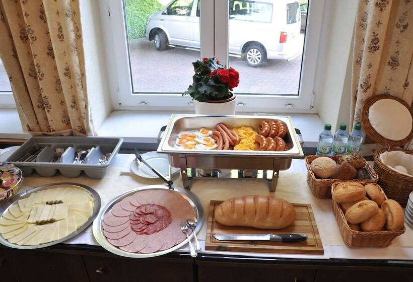 هتل Altberesinchen