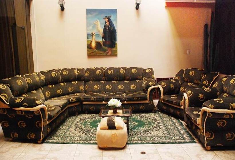 ホテル America Inn Puno