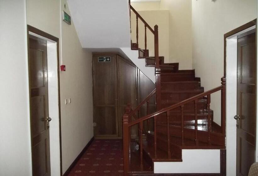 ホテル Antik Ridvan