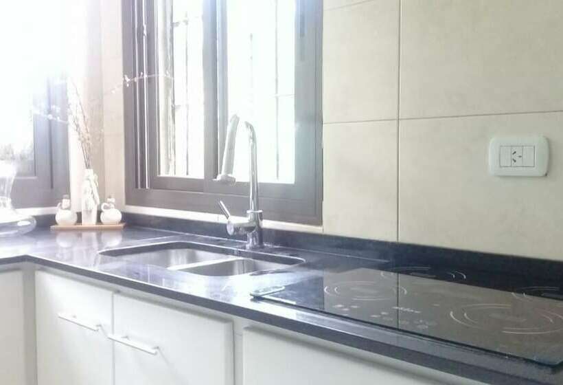 هتل Apartamento Entre Viñedos