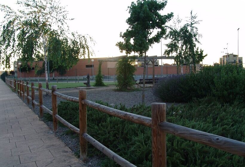 هتل Apartamento Golf Rioja Alta