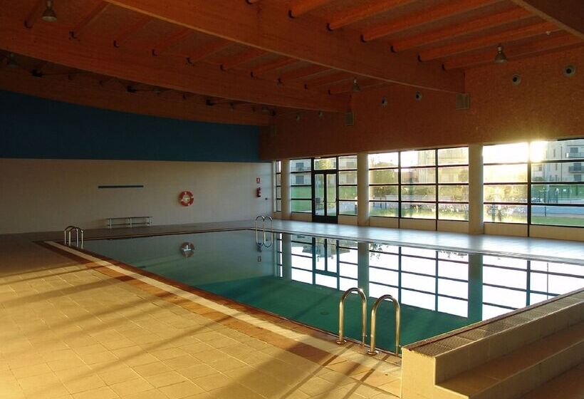 هتل Apartamento Golf Rioja Alta