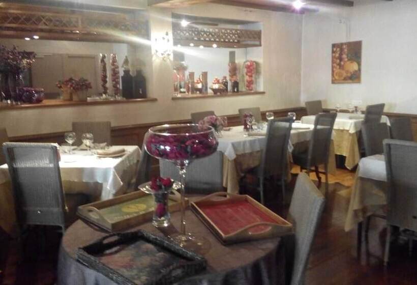 فندق Auberge Fleurie