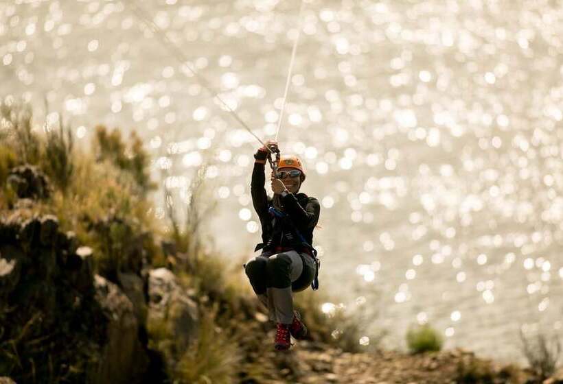 هتل Azalea Luxury Lodge