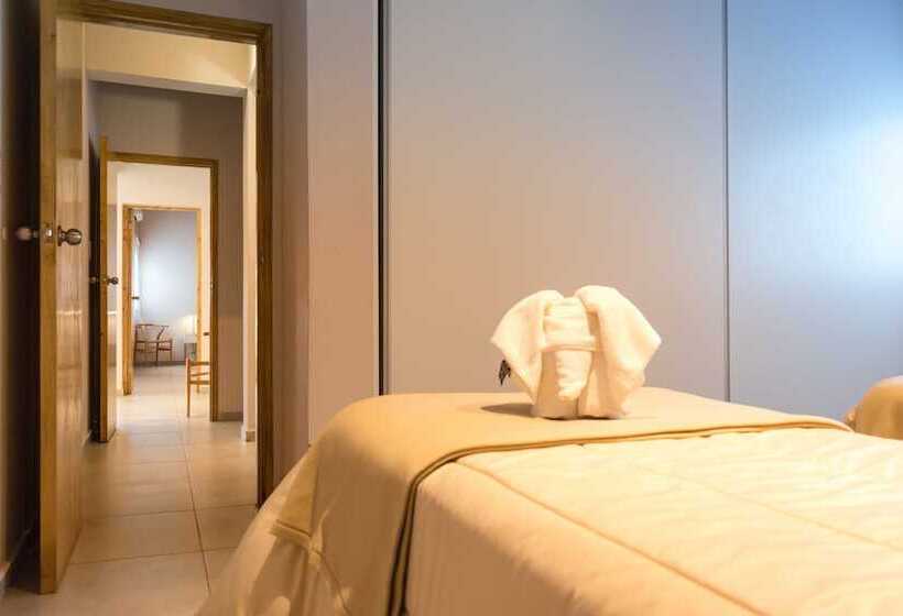 هتل Azalea Luxury Lodge