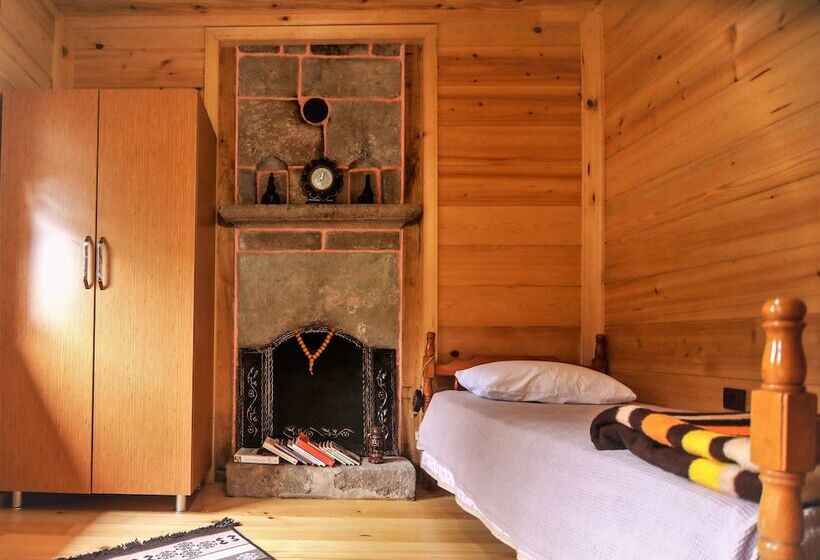 ホテル Babalik Dogal Yasam Konagi