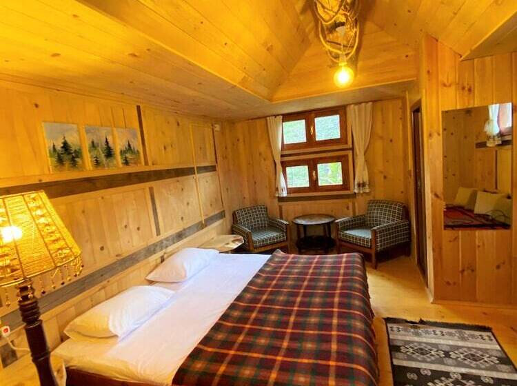 ホテル Babalik Dogal Yasam Konagi