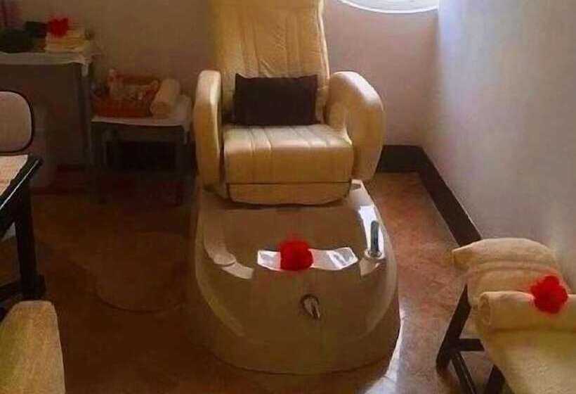 Отель Bay View Grand Marina 2br