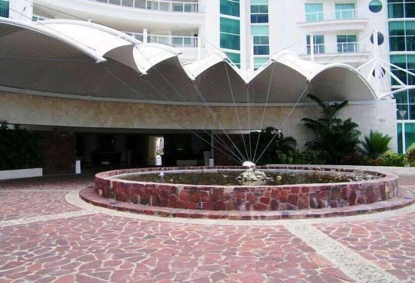 Отель Bay View Grand Marina 2br