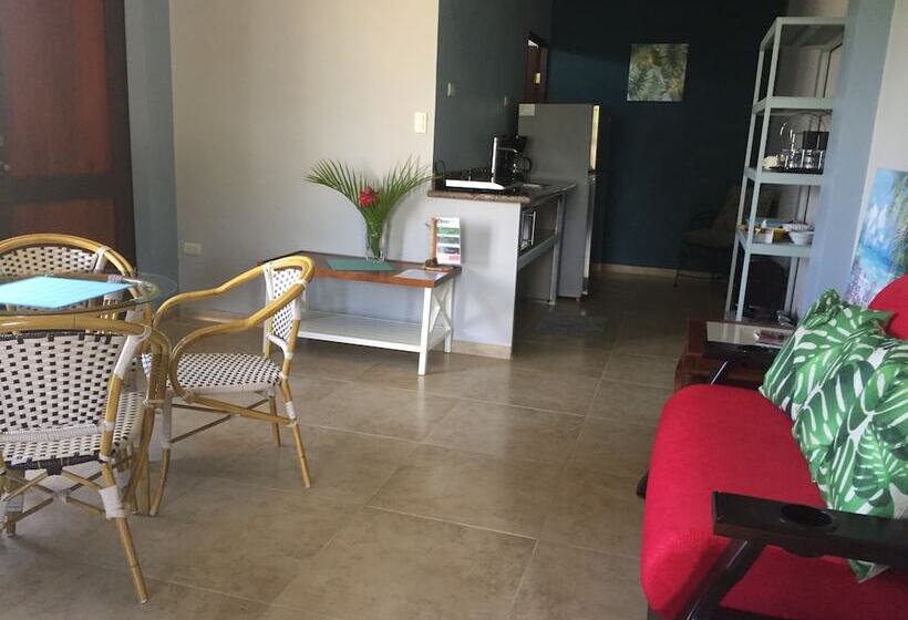 호텔 Bluebay Bugenvil Lake Lodge