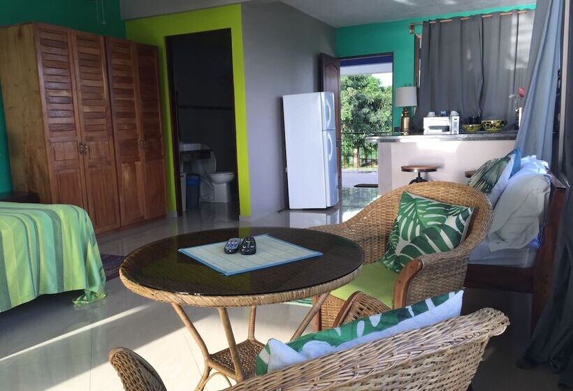 호텔 Bluebay Bugenvil Lake Lodge