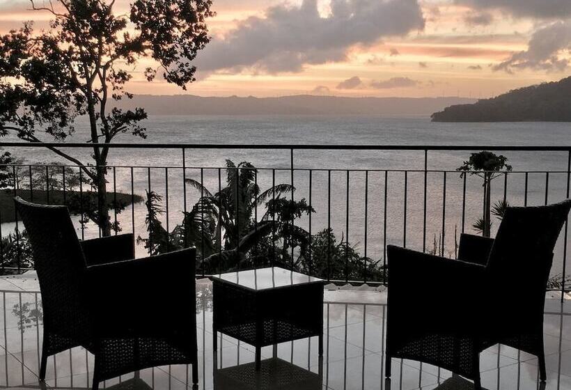 호텔 Bluebay Bugenvil Lake Lodge