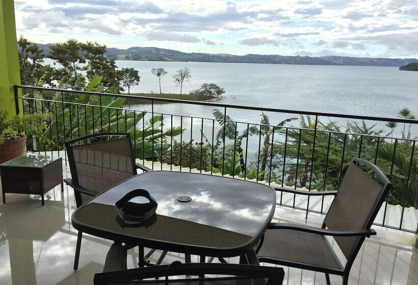 호텔 Bluebay Bugenvil Lake Lodge