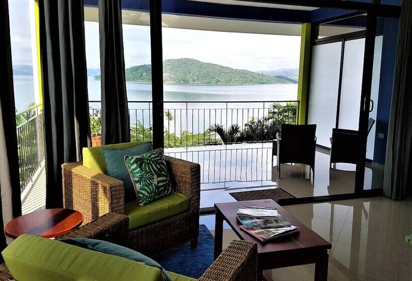 호텔 Bluebay Bugenvil Lake Lodge