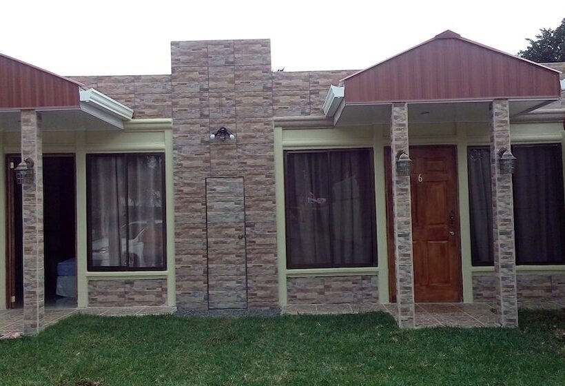 בית מלון כפרי Boutique Malibu Los Sueños