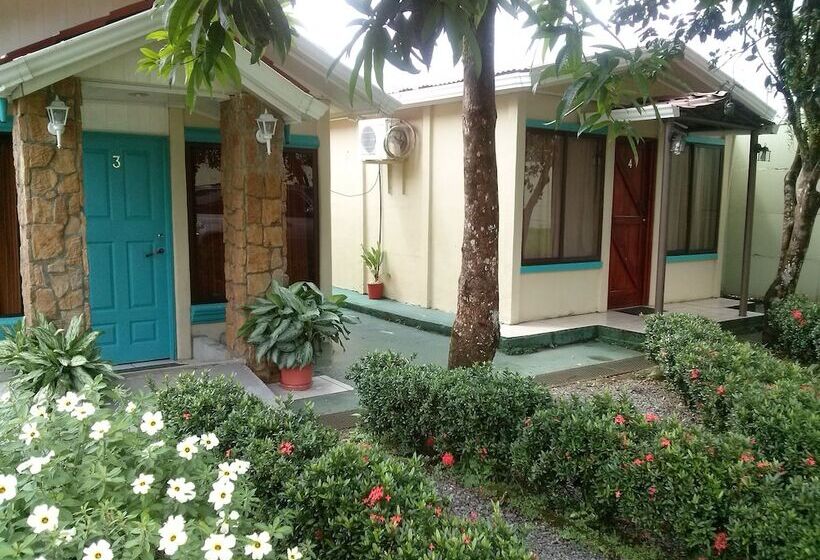 בית מלון כפרי Boutique Malibu Los Sueños