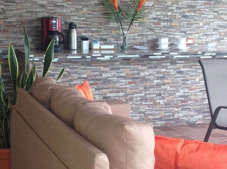 בית מלון כפרי Boutique Malibu Los Sueños