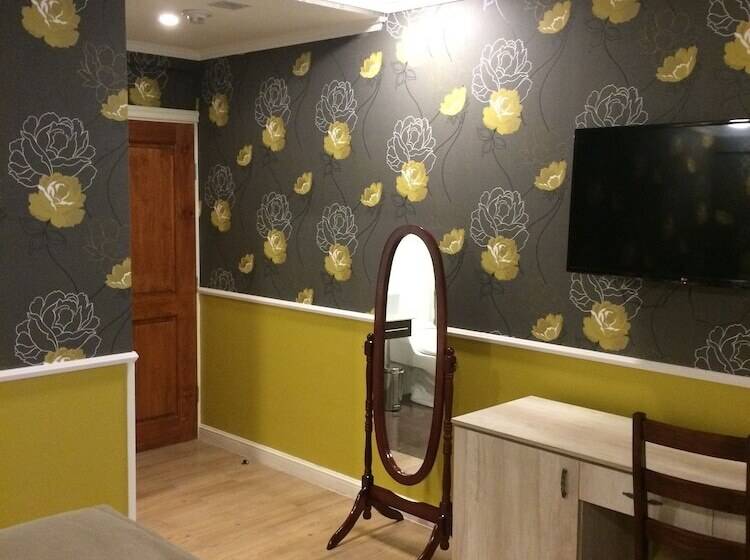 酒店 Boutique Normandi