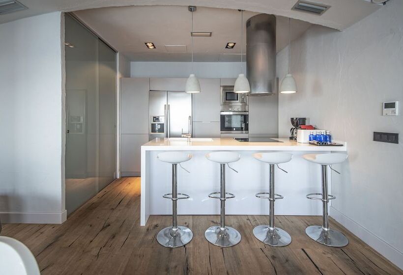 هتل Bypillow Cap Sa Sal