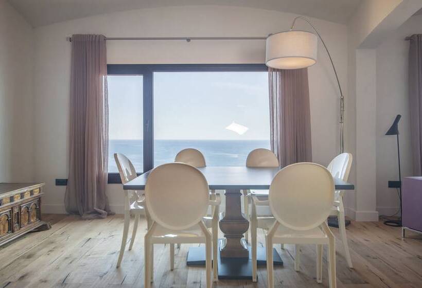 هتل Bypillow Cap Sa Sal