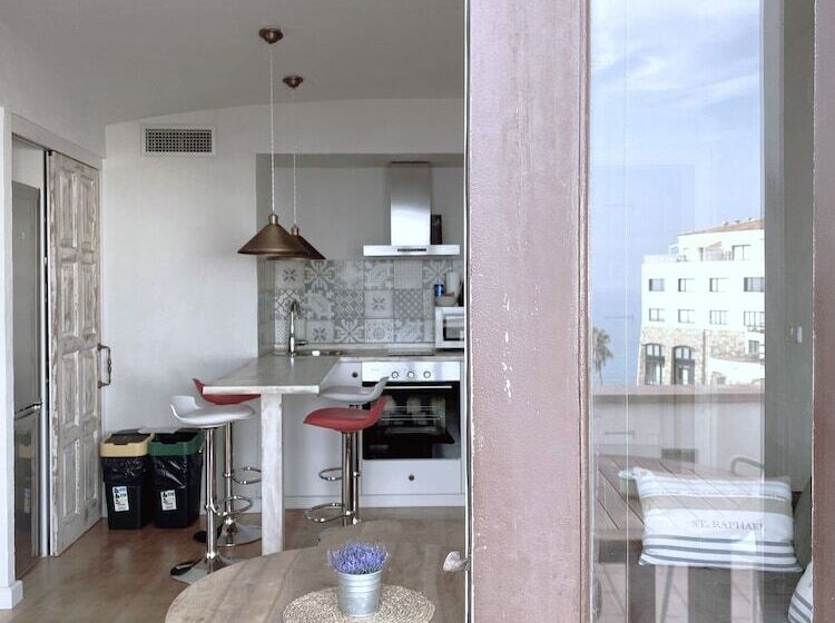 هتل Bypillow Cap Sa Sal