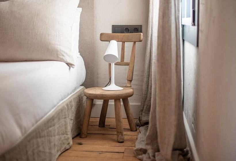 هتل Bypillow Cap Sa Sal